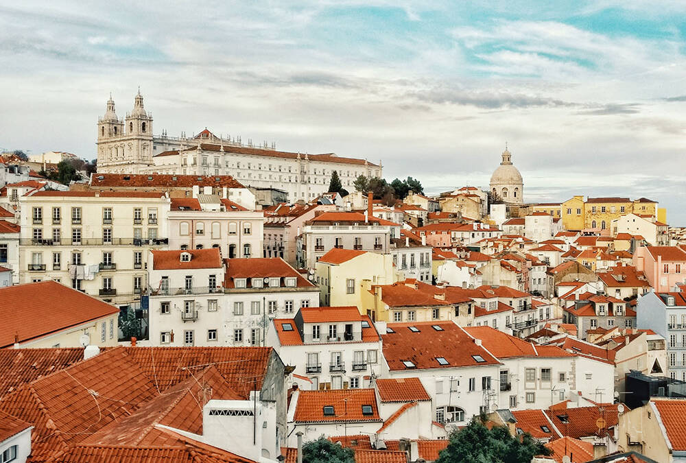 What paperwork to do when you come to Portugal? (CRUE, NIF, SNS, NISS)